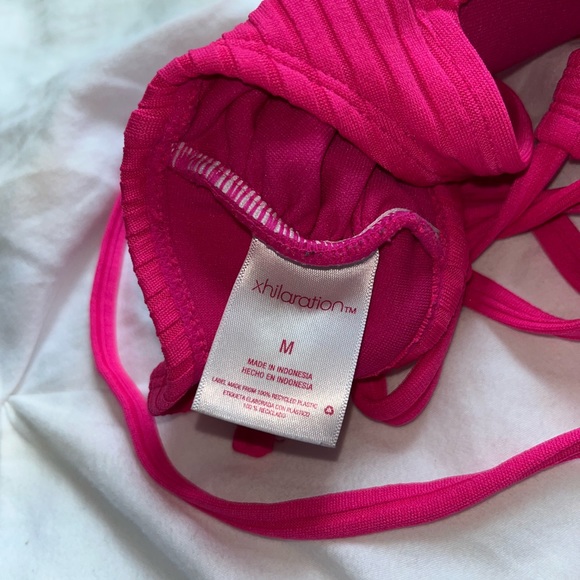 SOLD Pink bikini top size medium! - Picture 3 of 3